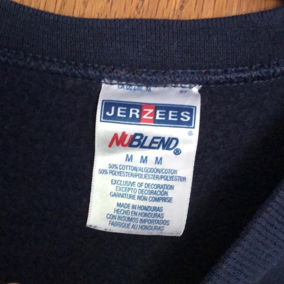 UofM crewneck - Picture 2 of 2